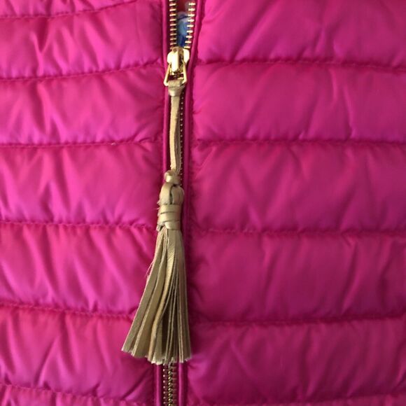 Lilly Pulitzer Cora Down Puffer Vest Womens Size S Pink Ruffle Tassel Zip Pull - Picture 6 of 14